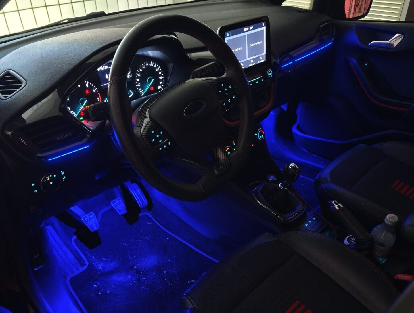 Ford Fiesta ST Line MK8 Ambientebeleuchtung – Bild 4