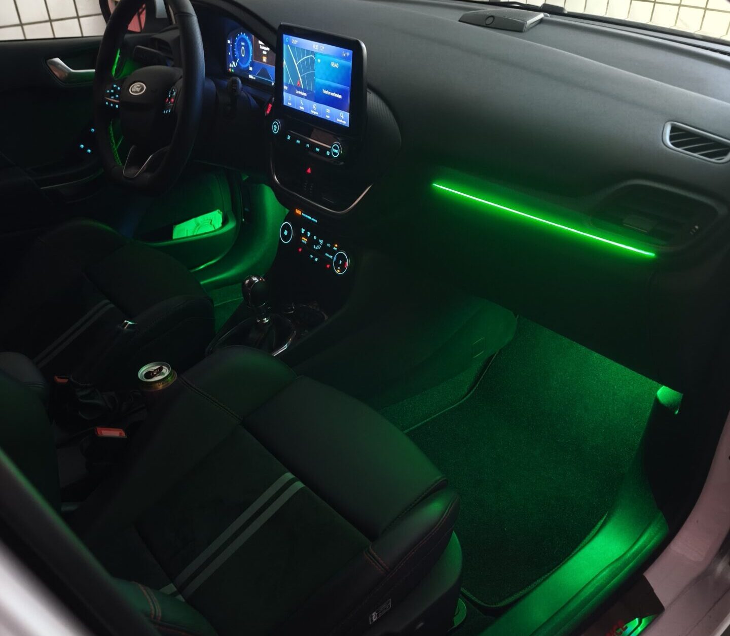 Ford Fiesta ST Line MK8 Ambientebeleuchtung – Bild 10