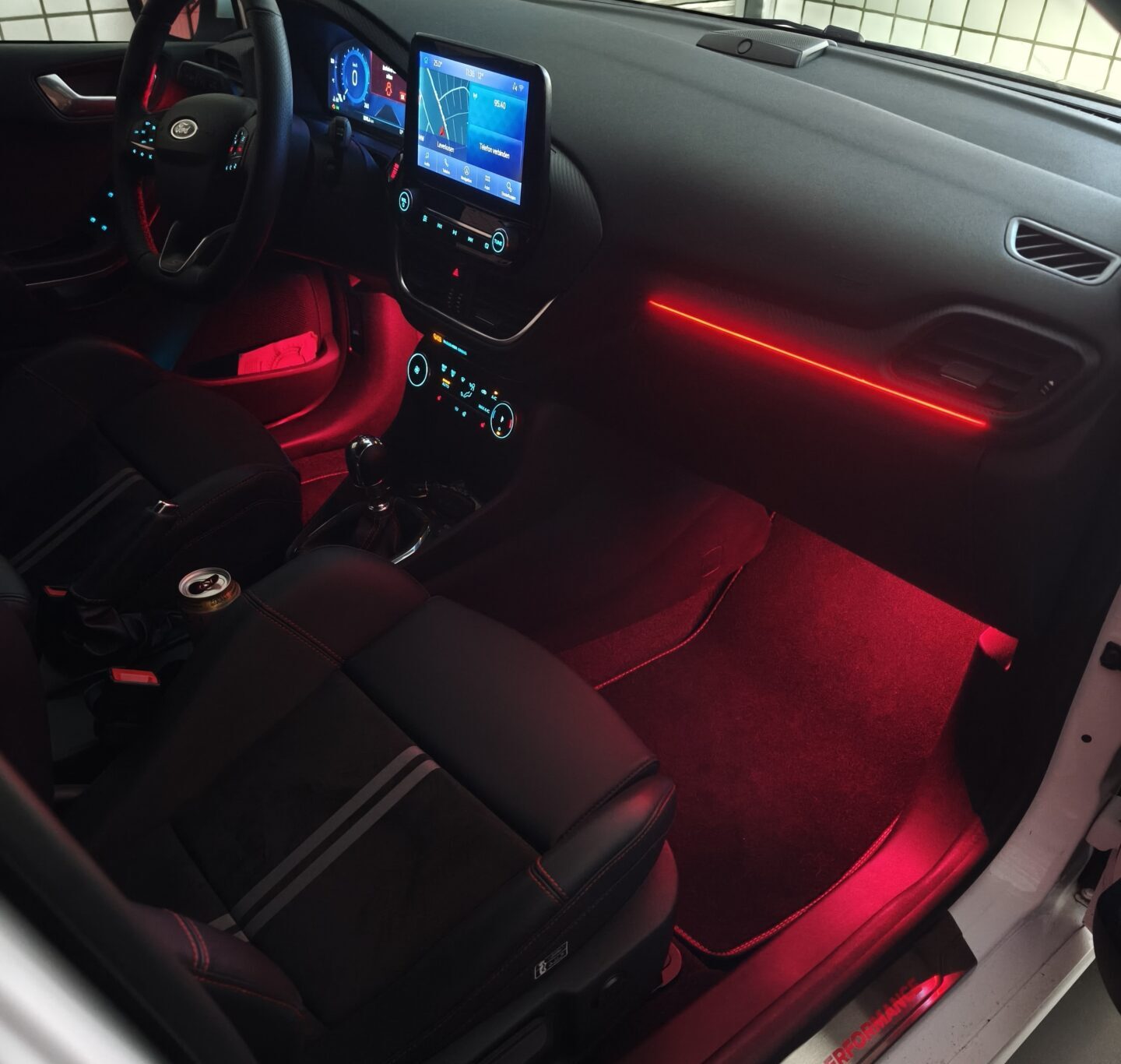 Ford Fiesta ST Line MK8 Ambientebeleuchtung – Bild 8